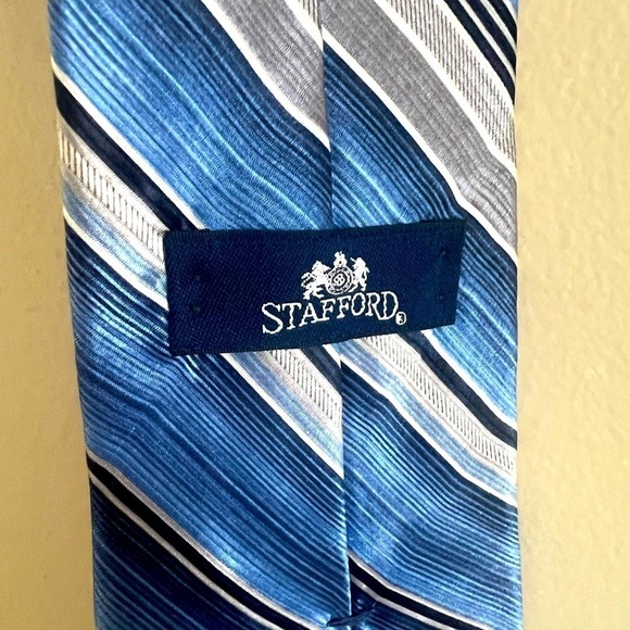🚨Stafford Tie - Picture 3 of 3
